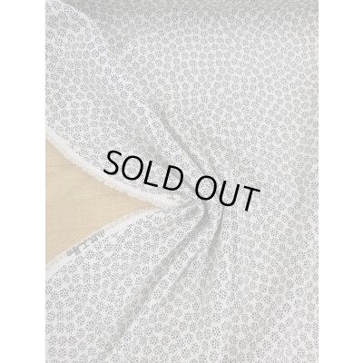 画像6: 生地：ポリエステル100％二越ちりめん豆小花（白地×黒）