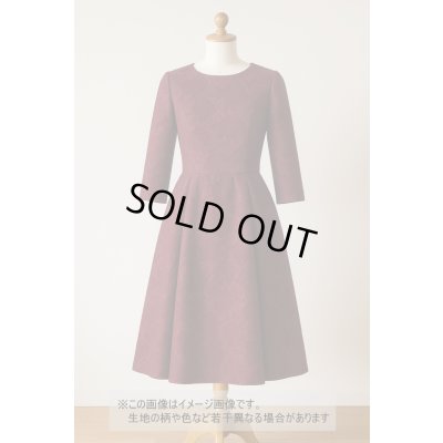 画像1: 生地：ポリエステル100％バラ柄ふくれジャガード（エンジ）