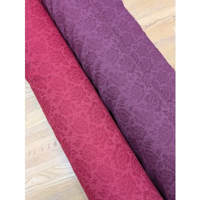 画像8: 生地：ポリエステル100％バラ柄ふくれジャガード（エンジ）