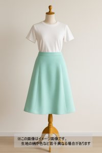 生地：ポリエステル100％ファンシーブッチャーストレッチ（ペパーミント）