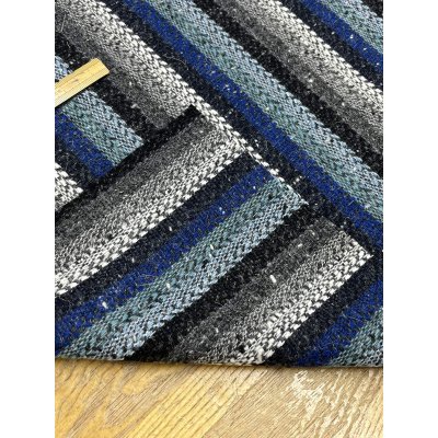 画像4: 生地： ネイティブ柄ストライプウール（ブルー系）