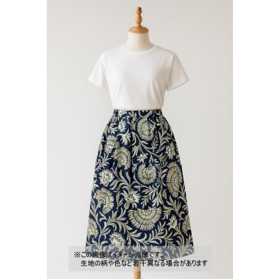 画像1: 生地：ポリエステル100％オリエンタルプリント（紺／白・緑）