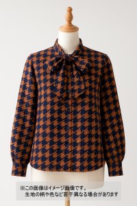 生地：ポリエステル100％千鳥格子プリント（ネイビー／オレンジ）