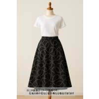 生地：ポリエステルウール両面ジャガード（黒×グレー）