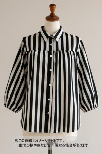 生地：綿100％ストライププリント（白地×黒）