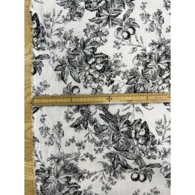 画像3: 生地：綿100％花柄リアルプリント（白地×黒）