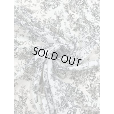 画像7: 生地：綿100％花柄リアルプリント（白地×黒）