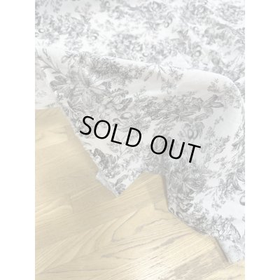 画像8: 生地：綿100％花柄リアルプリント（白地×黒）