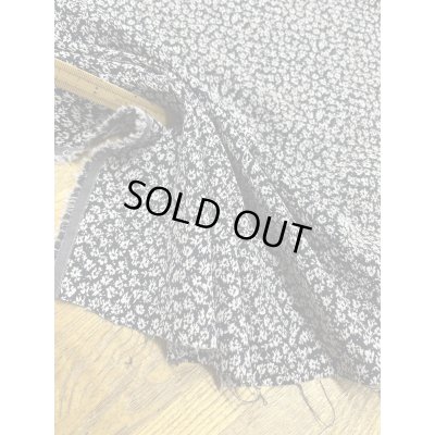 画像6: 生地：ポリエステル小花柄エンボスシャーリング（紺×白）