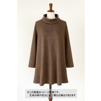生地：杢調ニット（茶系）