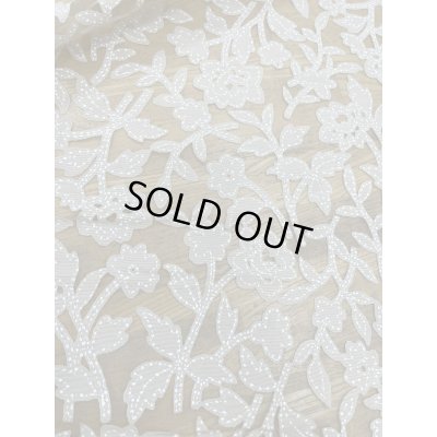 画像7: 生地：オーガンジー花柄刺繍レース（ベージュ）