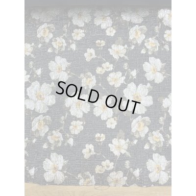 画像8: 生地：ポリエステル100％ フローラルジャカード（ブラック／ゴールド）