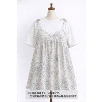 生地：ジーナ糸ポリエステルデシン花柄（白／グレー）