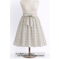 生地：ポリエステルデシン／格子プリント（ベージュ×黒）