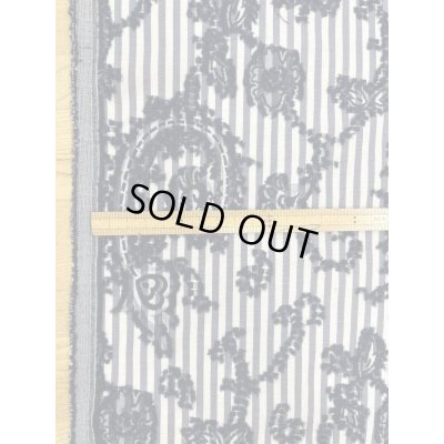 画像3: 生地：綿ポリエステル混 ストライプ刺繍カットジャガード（グレー）