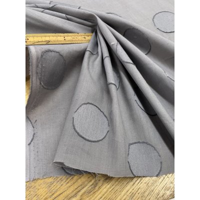 画像6: 生地：綿100％ 水玉カットジャガード（グレー）