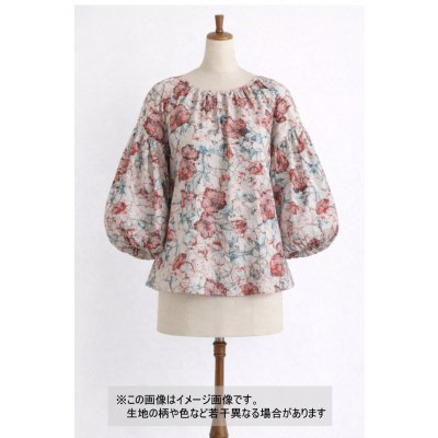 画像1: 生地：綿100％ジャガード フラワープリント（キナリ×赤×緑）