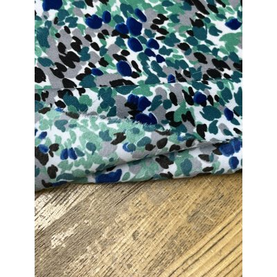 画像5: 生地：ポリ100％フェミニッシュサテン（グリーンミックス）