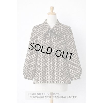 画像1: 生地：ポリエステル100％Newヴィーナスデシンリング柄（濃紺×ベージュ）