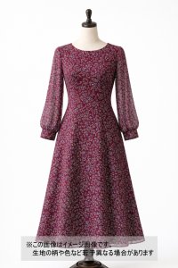 生地：ポリエステル100％花唐草プリント（ボルドー×グレー）