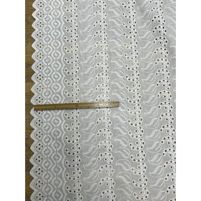 画像1: 生地：ポリ綿両耳スカラップ刺繍レース（白）