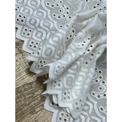 画像5: 生地：ポリ綿両耳スカラップ刺繍レース（白）