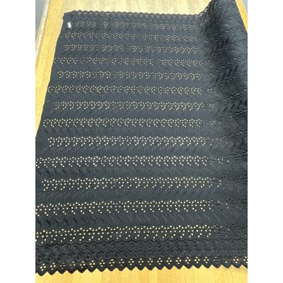 画像10: 生地：ポリ綿両耳スカラップ刺繍レース（黒）