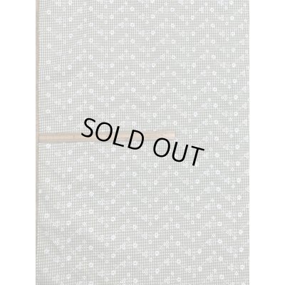 画像2: 生地：綿100％小花柄刺繍風プリント ギンガムチェック（グリーン）