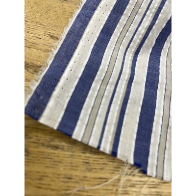 画像7: 生地：綿ポリエステル リップル風凹凸ストライプ（ホワイト×ブルー×ベージュ）