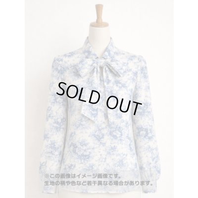 画像1: 生地：綿100％ 薄手ローン花柄（ホワイト×ブルー）