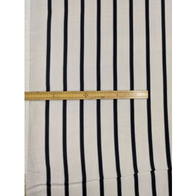 画像3: 生地：ポリエステルデシン ストライプ（オフ白×黒）