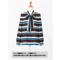 生地：ポリエステル100％デシンボーダープリント（ブルー）