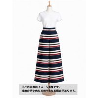 生地：ポリエステル100％デシンボーダープリント（エンジ）