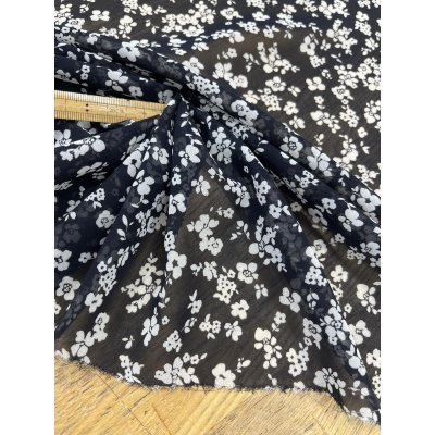 画像6: 生地：ポリエステル100％75dシフォンジョーゼット 花柄プリント（紺）