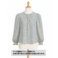生地：ポリエステル100%NEWヴィーナスデシン 幾何学プリント（生成／グリーン）