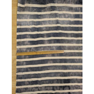 画像2: 生地：綿100％ むら染めボーダープリント（ベージュ／グレー）