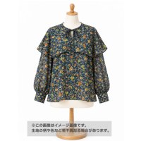 生地：ポリエステル100％ 花柄プリント（紺地／グリーン・オレンジ・イエロー）