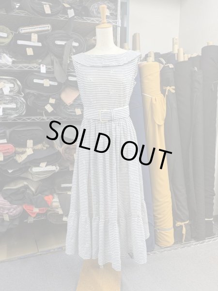 画像10: 生地：刺繍入りボーダー（白／紺） (10)