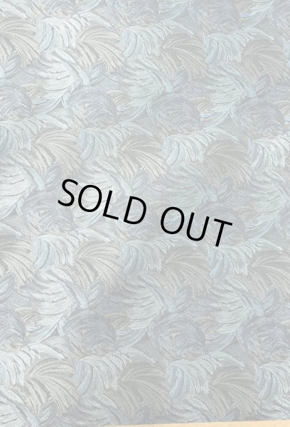 画像4: 生地:光沢感が美しいボタニカル柄ジャガード(厚手・接着芯付き) (4)