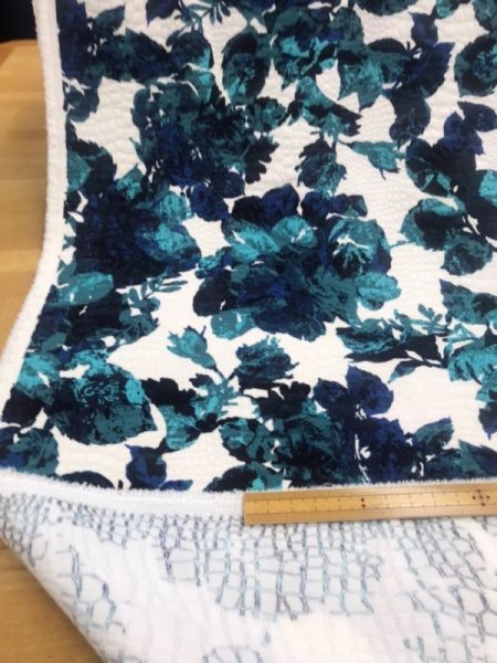 画像2: 生地:花柄膨れ織り (2)