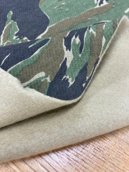 画像3: 生地:迷彩柄裏起毛裏毛(緑) (3)