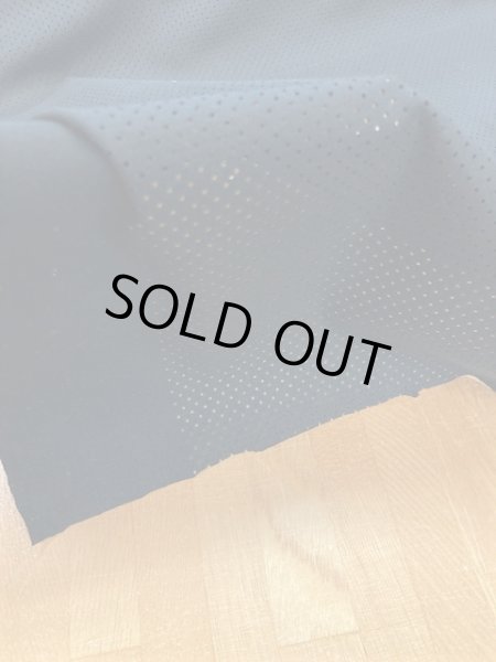 画像5: 生地:合皮レザーパンチング穴あき加工(黒) (5)