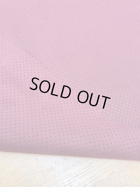 画像3: 生地:合皮レザーパンチング穴あき加工(エンジ) (3)