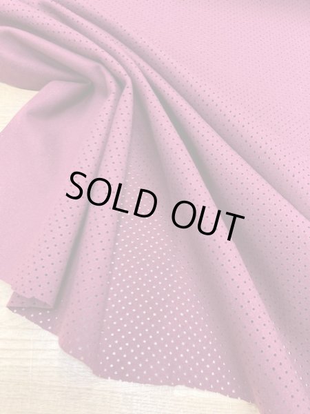 画像6: 生地:合皮レザーパンチング穴あき加工(エンジ) (6)