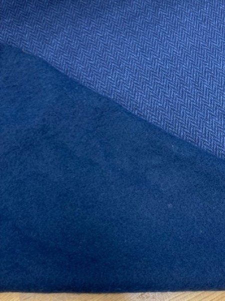 画像3: 生地:ヘリンボーン柄アクリル裏起毛ニット(紺) (3)