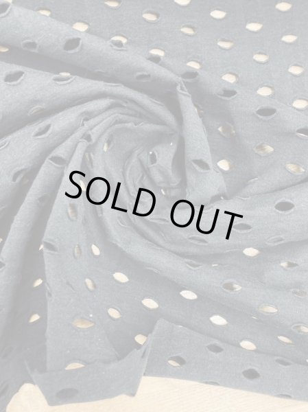 画像6: 生地:綿100%穴あきニット(黒) (6)