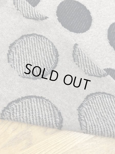 画像3: 生地:綿ポリアクリル水玉ジャガードニット(ベージュ/黒) (3)