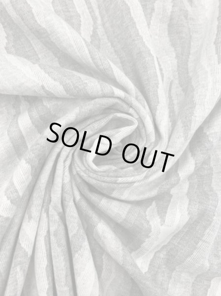 画像6: 生地:木目調ジャガード綿ニット(ライトグレー/グレー) (6)