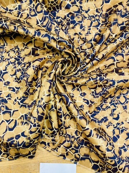 画像7: 生地:へび亀柄ポリエステル(キャメル) (7)