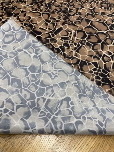 画像3: 生地:へび亀柄ポリエステル(濃ベージュ) (3)